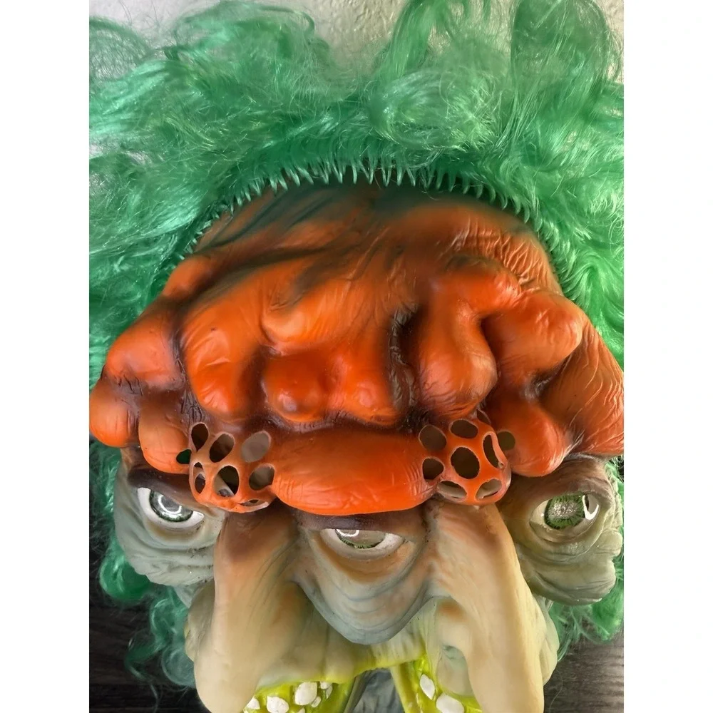 Vintage Fun World Mask #9223 Two Face Green Eyes Hair. 80s Costumes.